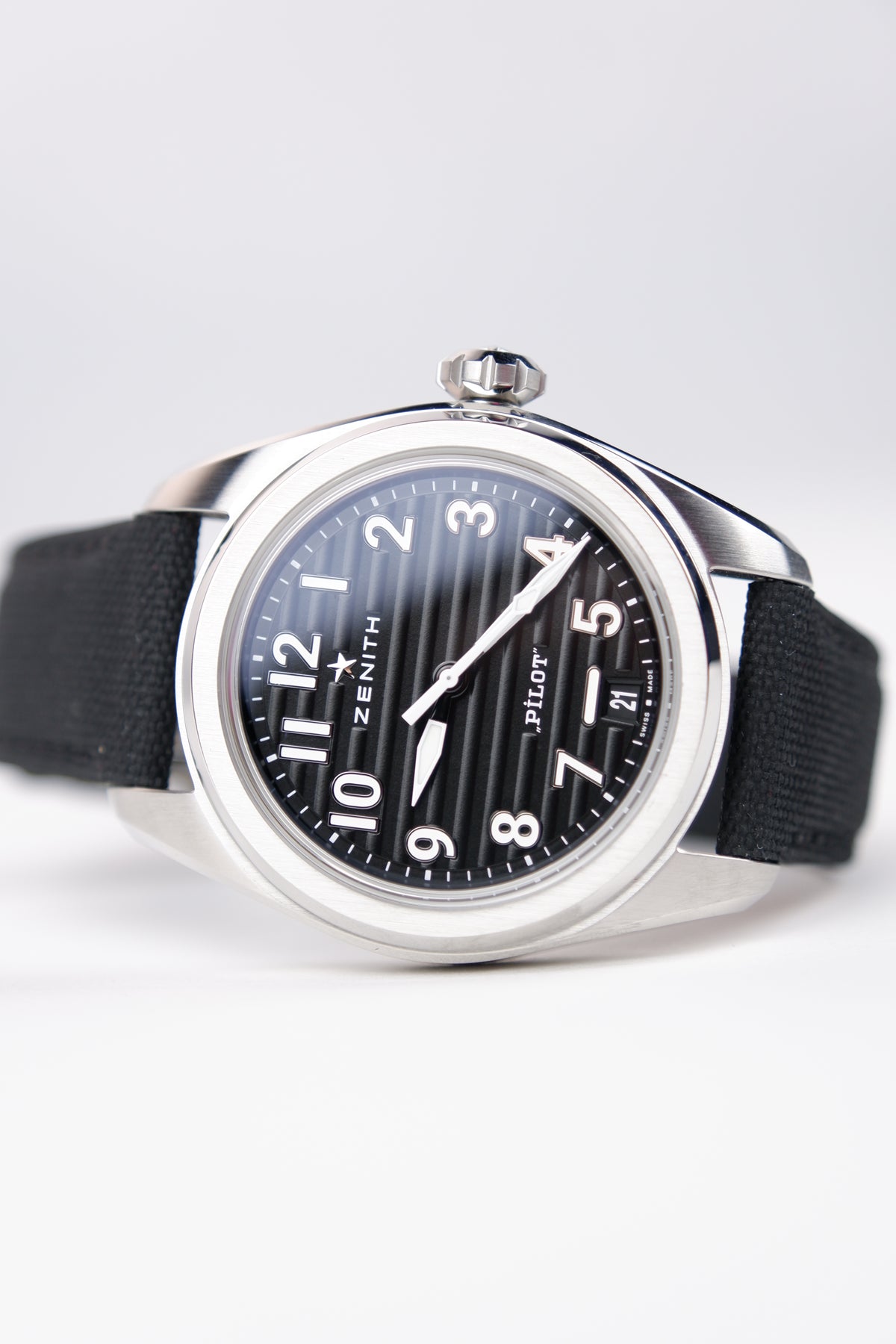 Zenith Pilot Czarny 40 mm Stal 03.4000.3620/21.I001