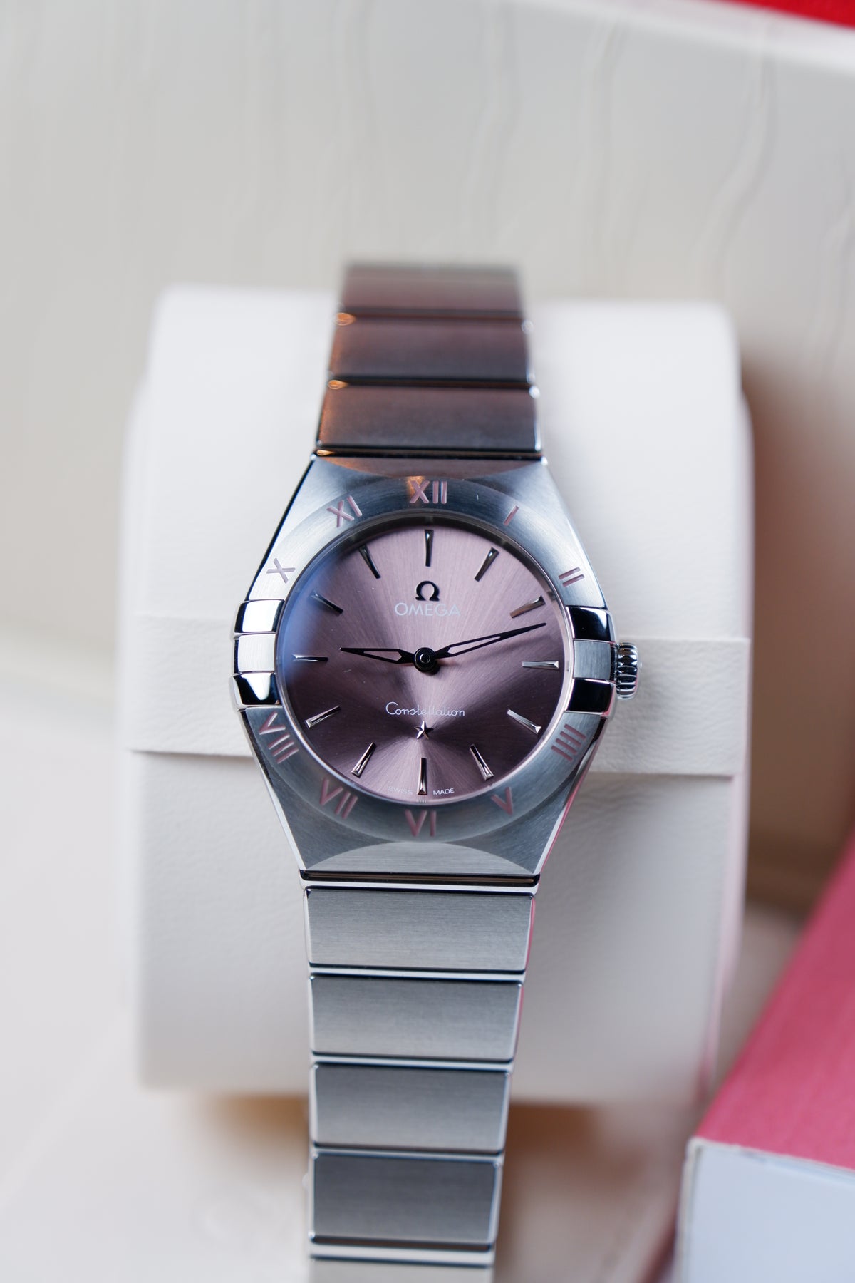 Omega Constellation Quartz 28MM Różowy Stal 131.10.28.60.11.001