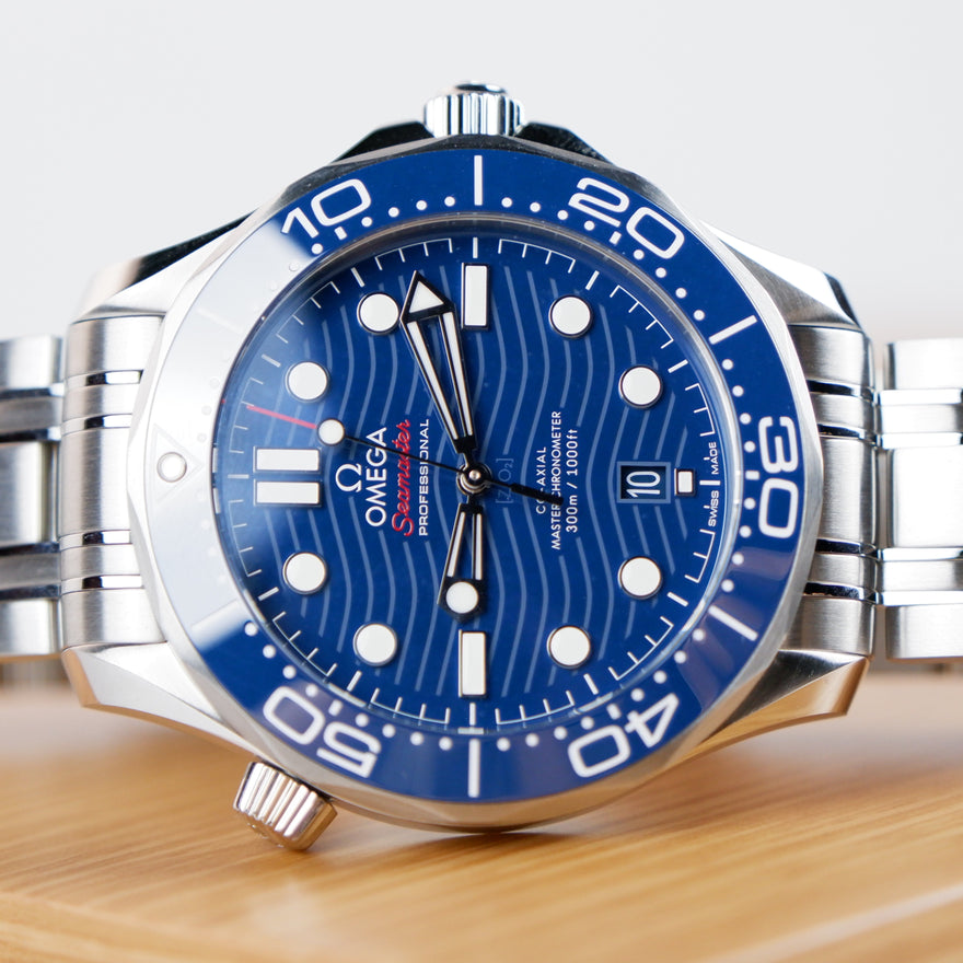 Omega Seamaster Diver 300 M Niebieski 42 mm Stal 210.30.42.20.03.001