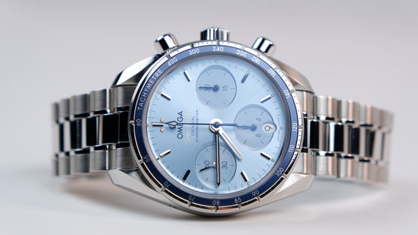 Omega Speedmaster Niebieski 38 mm Stal