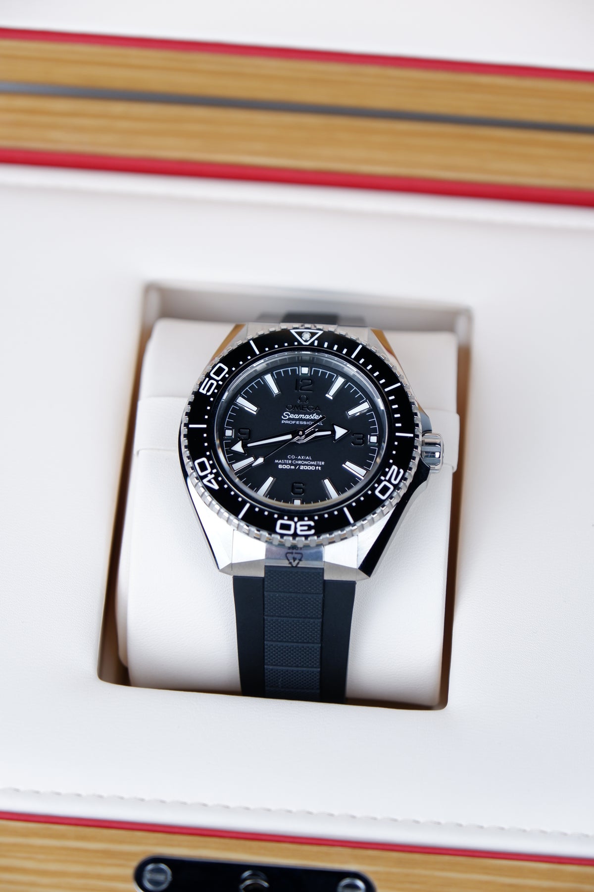 Omega Seamaster Planet Ocean Czarny 42 mm Stal 217.32.42.21.01.001