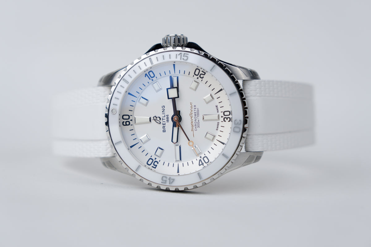 Breitling Superocean Bialy 36mm Stal A17377211A1S1