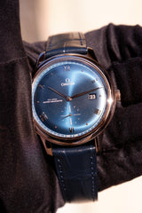 Omega De Ville Prestige Niebieski 41 mm Zloto rozowe 434.53.41.20.03.001