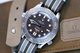 Omega Seamaster Diver 300 M 007 Czarny 42 mm Tytan 210.92.42.20.01.001
