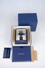 Panerai Luminor Base Logo Czarny 44 mm Stal PAM01086