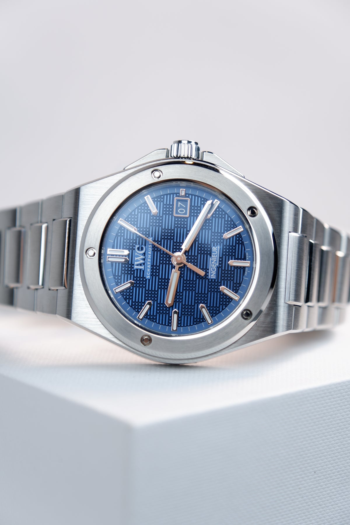 IWC Ingenieur Automatic Niebieski 40 mm Stal IW328907