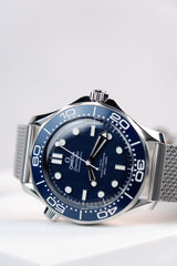 Omega Seamaster Diver 300M Niebieski 42 mm Stal 210.30.42.20.03.002