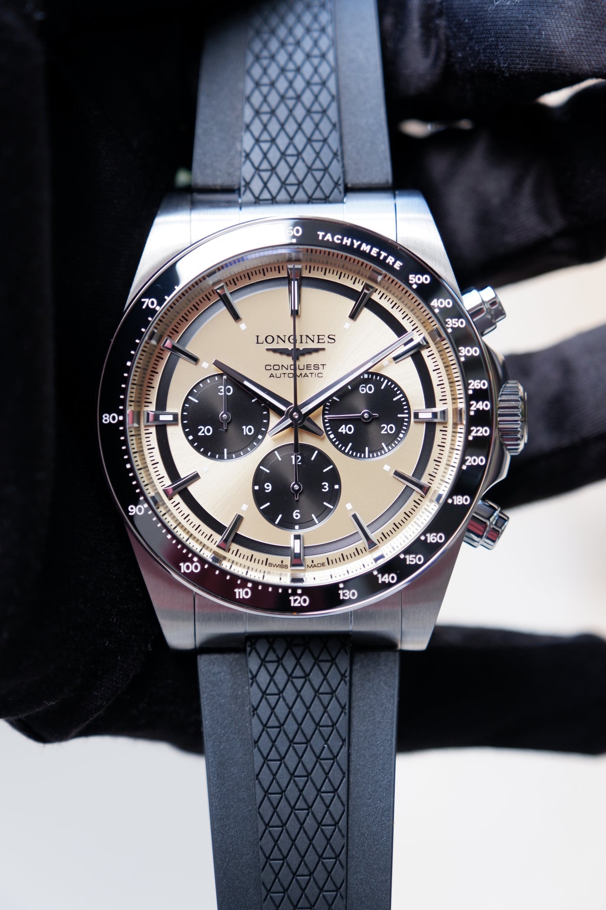 Longines Conquest Brązowy 42 mm Stal L3.835.4.32.9