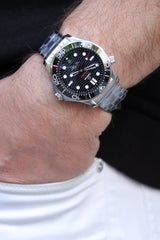Omega Seamaster Diver 300 M Czarny 42 mm Stal 210.30.42.20.01.001