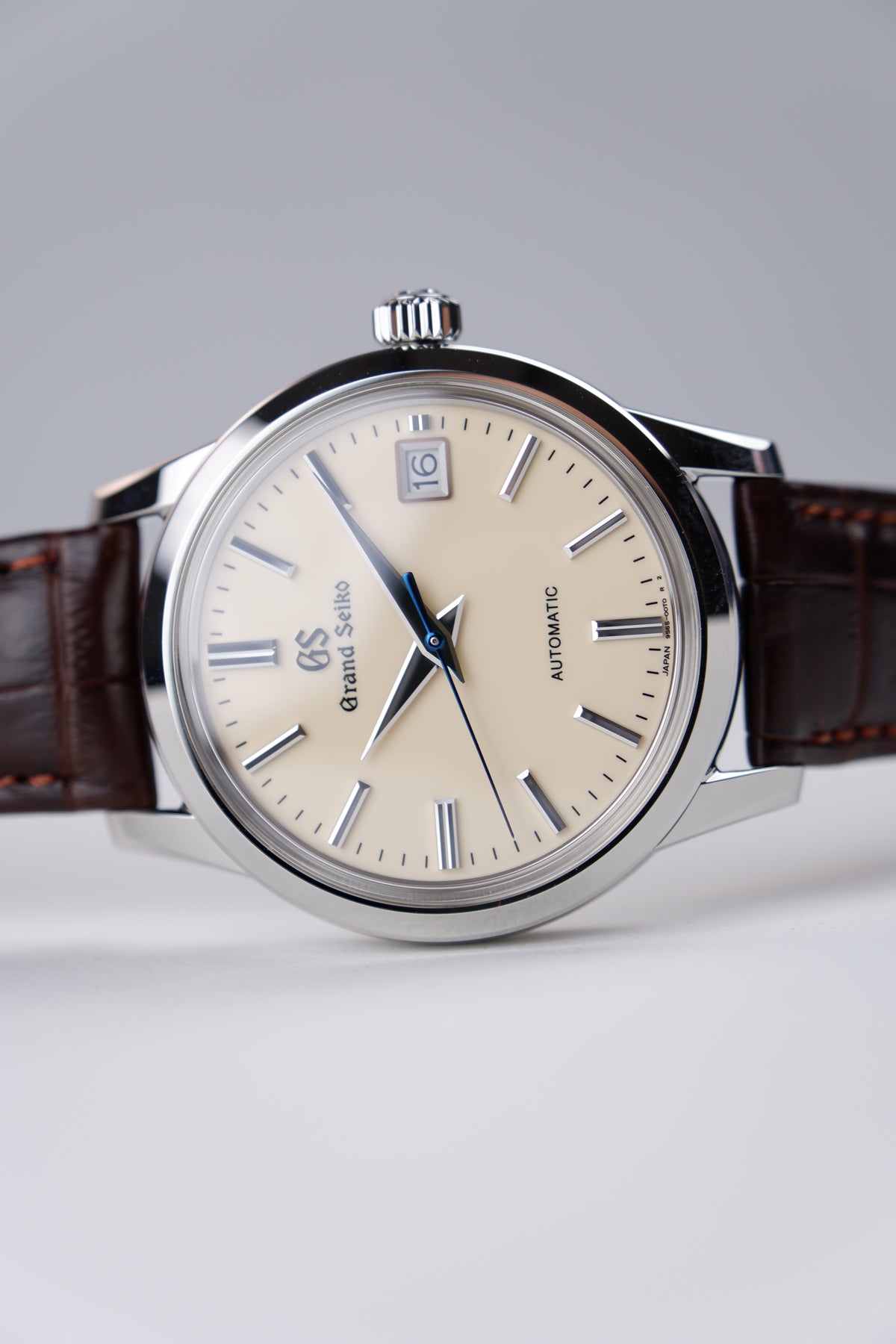 Grand Seiko Elegance Collection Szampański 39.5 mm Stal SBGR261