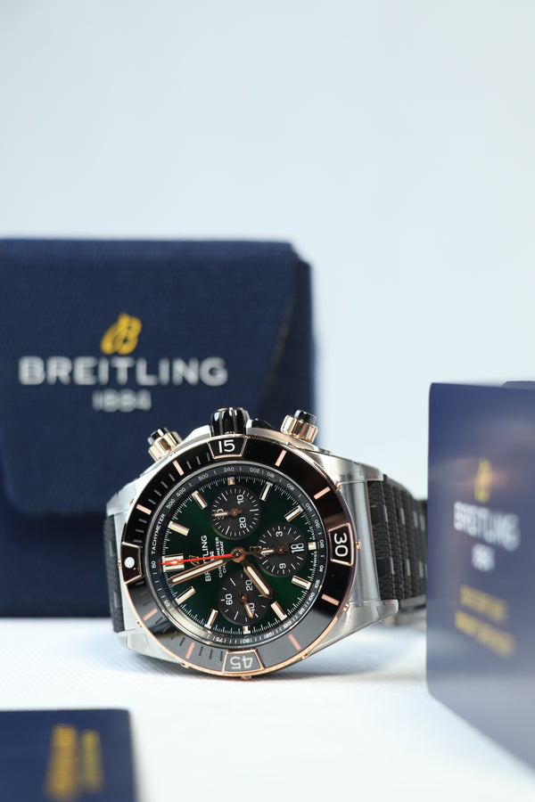 Breitling Chronomat Zielony 44mm Zloto/Stal